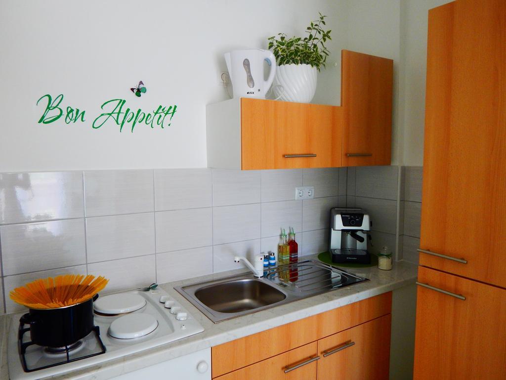 Apartments & Rooms Marinka Zadar Bilik gambar