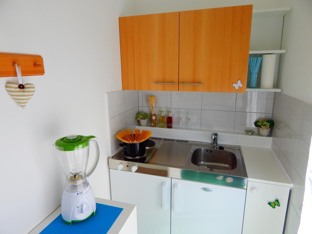Apartments & Rooms Marinka Zadar Bilik gambar